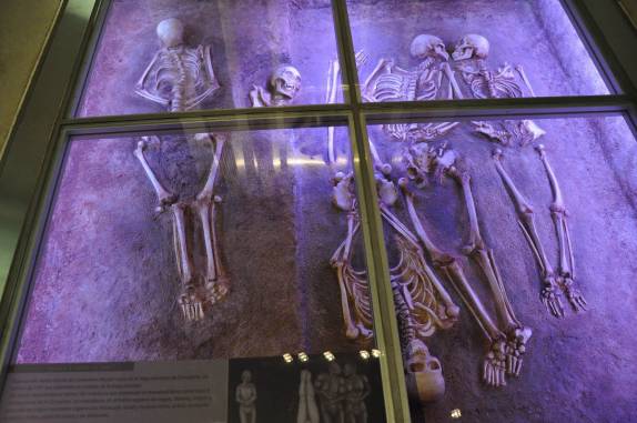 Réplica de uma cova maya exposta no Museu da Cultura Maya, em Mérida, a capital do Yucatán, no México